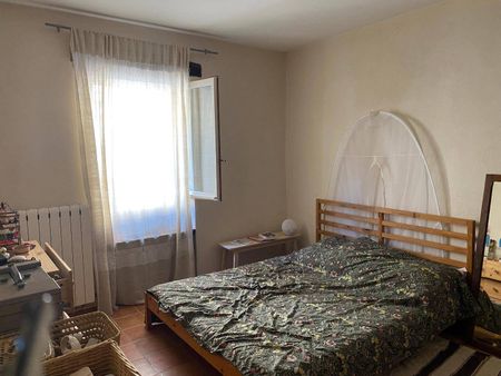 Location appartement rénové 4 pièces 110 m² à Payzac (07230) - Photo 3