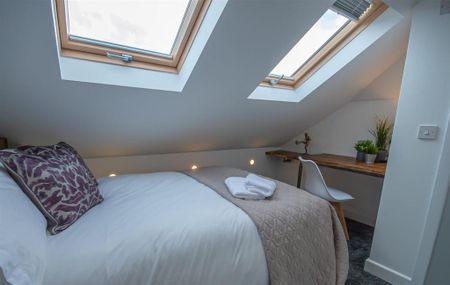 5 bedroom terraced house to rent - Photo 4