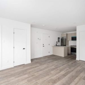 1 CH - 1 SDB - Montreal - $1,195 /mo - Photo 2