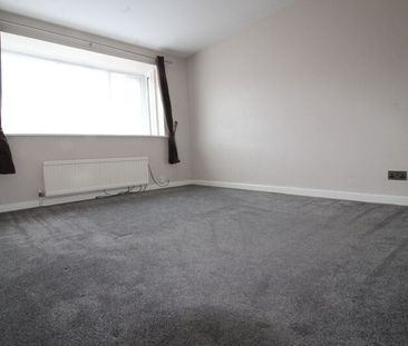 East Park Road, Blackburn. Lancs. BB1 8DW - Photo 3