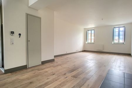 Appartement à louer - Photo 2
