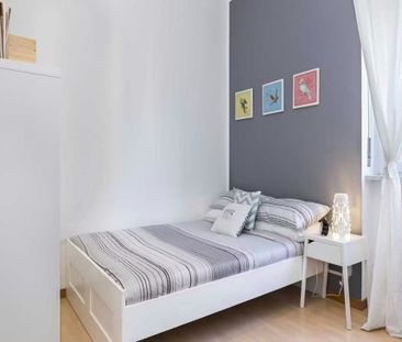 Via dei Salici, Cesano Boscone, Lombardy 20090 - Photo 3