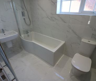 3 bedroom detached bungalow to rent - Photo 6