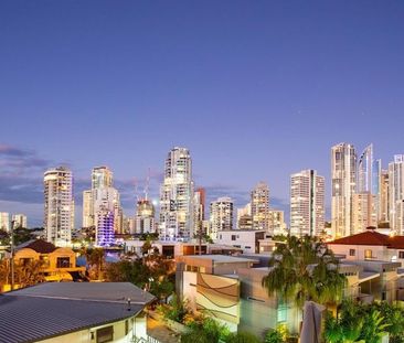 4/4 Dalpura Street, Surfers Paradise QLD 4217 - Photo 1
