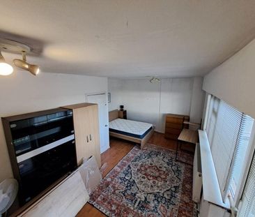 4 bedroom house to rent - Photo 1