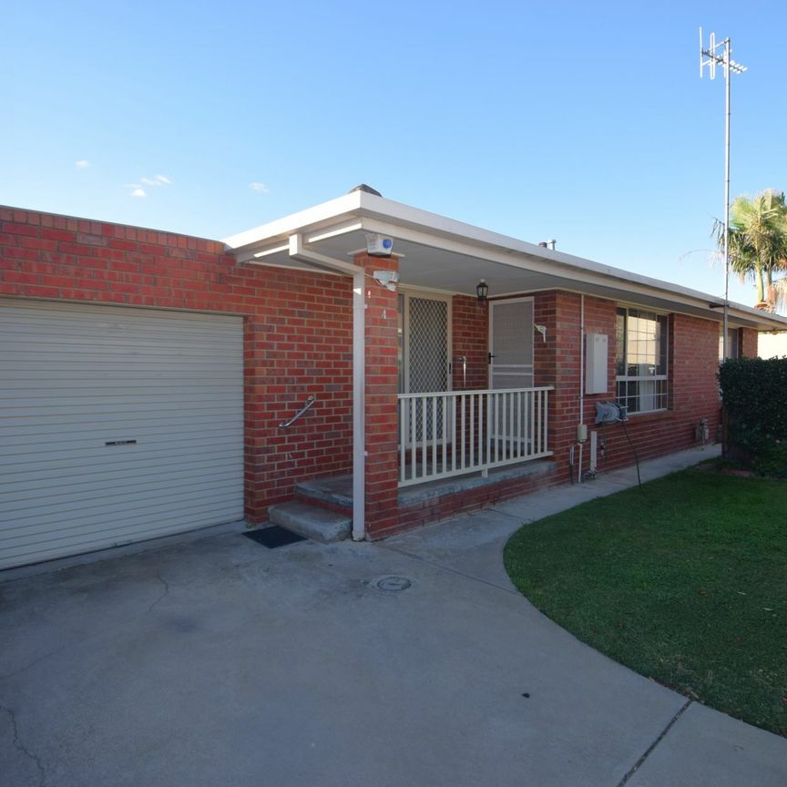 Unit 4, 8-10 Emma St, Mooroopna - Photo 2