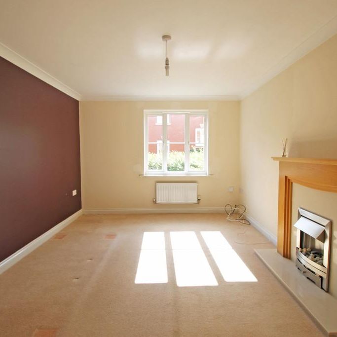 3 bedroom end of terrace house to rent - Photo 1