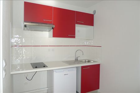 Apartment - Photo 2