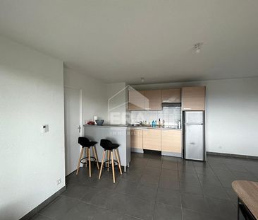 TOURS NORD - T3 - BALCON - PARKING - CHARGES COLLECTIVES - Photo 2