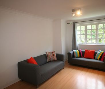 2 Bed Flat, Hadfield Close, M14 - Photo 1