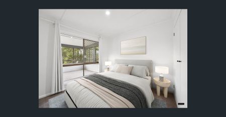 MODERN LIVING MEETS WATERFRONT BLISS - Photo 3