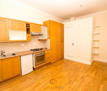 Studio to rent - Photo 5