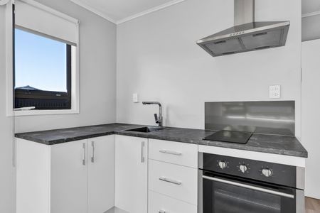 6A Oswald Place, Stratford - Photo 5