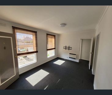 1/508 Melbourne Road, Newport, Vic 3015 - Photo 5