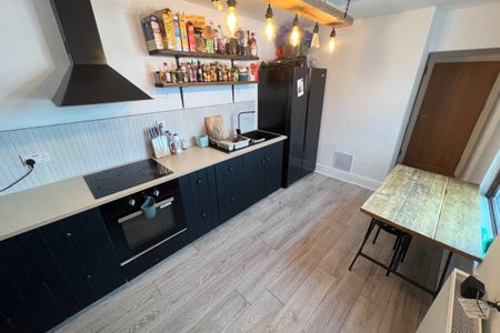 Topaz Street - Photo 5