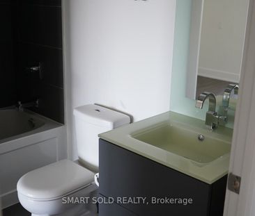 Imperial Plaza Lofts - Photo 2