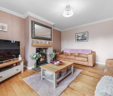 4 bedroom detached bungalow to rent - Photo 1