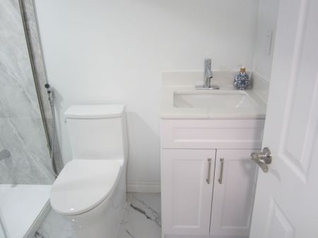 For Lease - 59 Ardill Crescent Unit# BSMNT, Aurora, Ontario - Photo 4