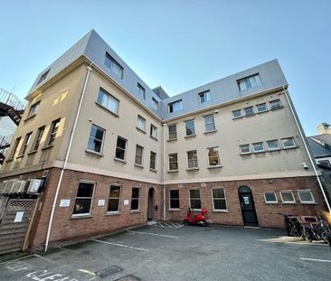 2 bedroom property to rent - Photo 1