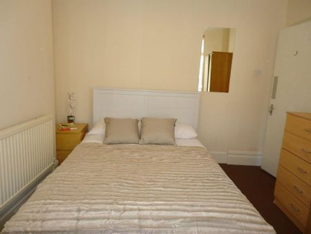 4 bedroom house to rent - Photo 5