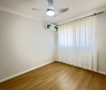 Renovated Modern Interiors Full-Brick Townhouse - Photo 4