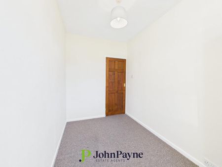 2 bedroom maisonette to rent - Photo 5