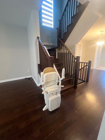 For Lease - 49 Averill Road, Brampton, Ontario - Photo 2