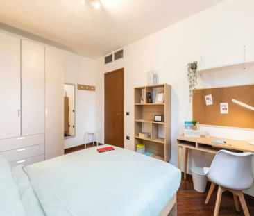 Via Giovanni Spadolini, Milan, Lombardy 20141 - Photo 1