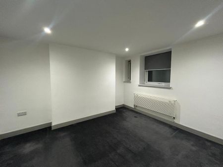 3 bedroom maisonette to rent - Photo 3