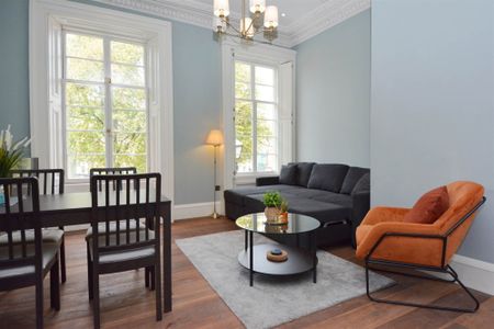 Apt 4 16 Upper Crescent, BELFAST, BT7 1NT - Photo 3