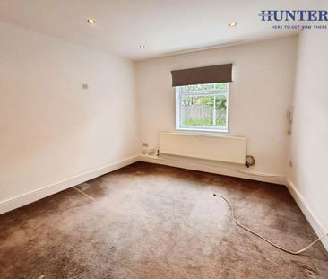 1 bedroom Flat To Let - Photo 1