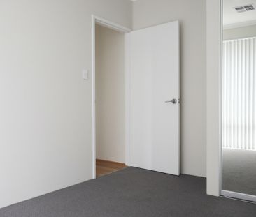 Brand New Four Bedroom Home - Ready To Move Into! - Photo 1