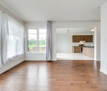 For Lease - 78 Tesla Crescent, East Gwillimbury, Ontario - Photo 3