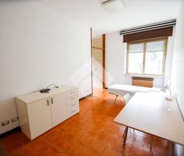 Monolocale in affitto - Photo 3