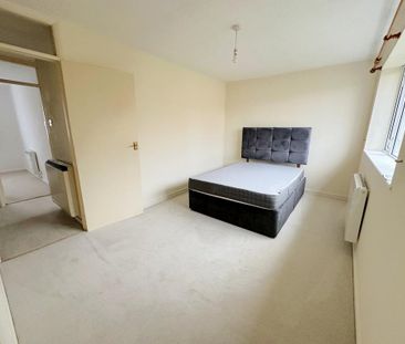 3 bedroom terraced house to rent - Photo 6