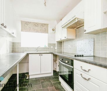 Epping Close - Photo 3