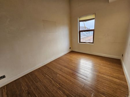 1 Bed Flat, Merton High Street, SW19 - Photo 2