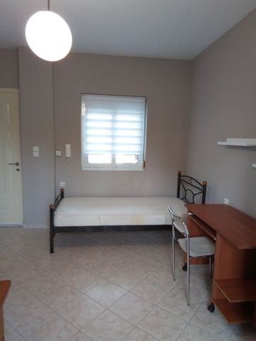 Studio/Γκαρσονιέρα για ενοικίαση - Μεσσαπία, - Photo 2
