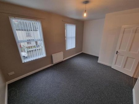 12 Craigwell Avenue, Portadown, BT62 1DG - Photo 2