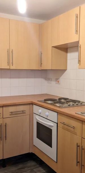 Studio Flat / Apartment - Photo 1