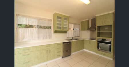 Welcome to William! - Photo 4