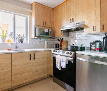 Appartements Meublé 4 1/2, 2 CH à Laval Meublé - Photo 3