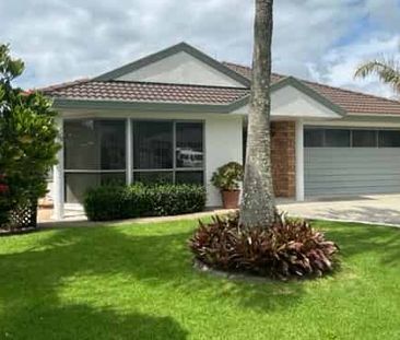 Family Affair Fixed Term Only - Photo 4