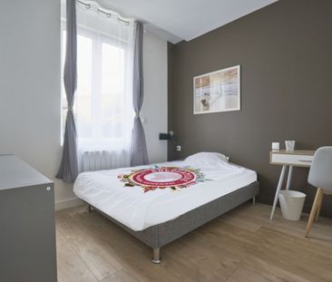 G.POMPIDOU K Roommate 5 Bedrooms at Lille - La Madeleine - Photo 2