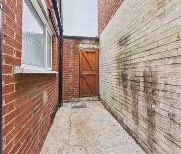 11 Tavanagh Street, Donegall Road, Belfast, BT12 6JL - Photo 2