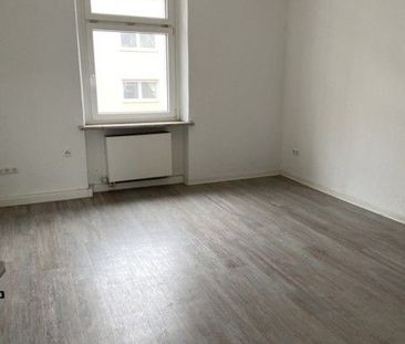 Ideale 3 Zimmerwohnung mit Balkon für junges Paar im Glück! - Photo 4