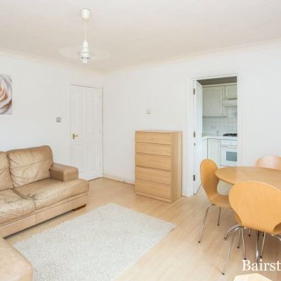 Swan Drive, Colindale, NW9, Property for rent - Photo 1