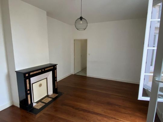 Location Appartement 2 pièces 41m² SAUMUR 49400 - Photo 1