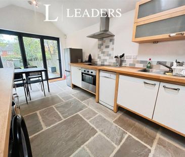 2 bedroom terraced house to rent - Photo 5