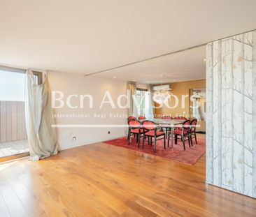 Exclusivo ático con gran terraza, parking y piscina comunitaria en ... - Photo 3